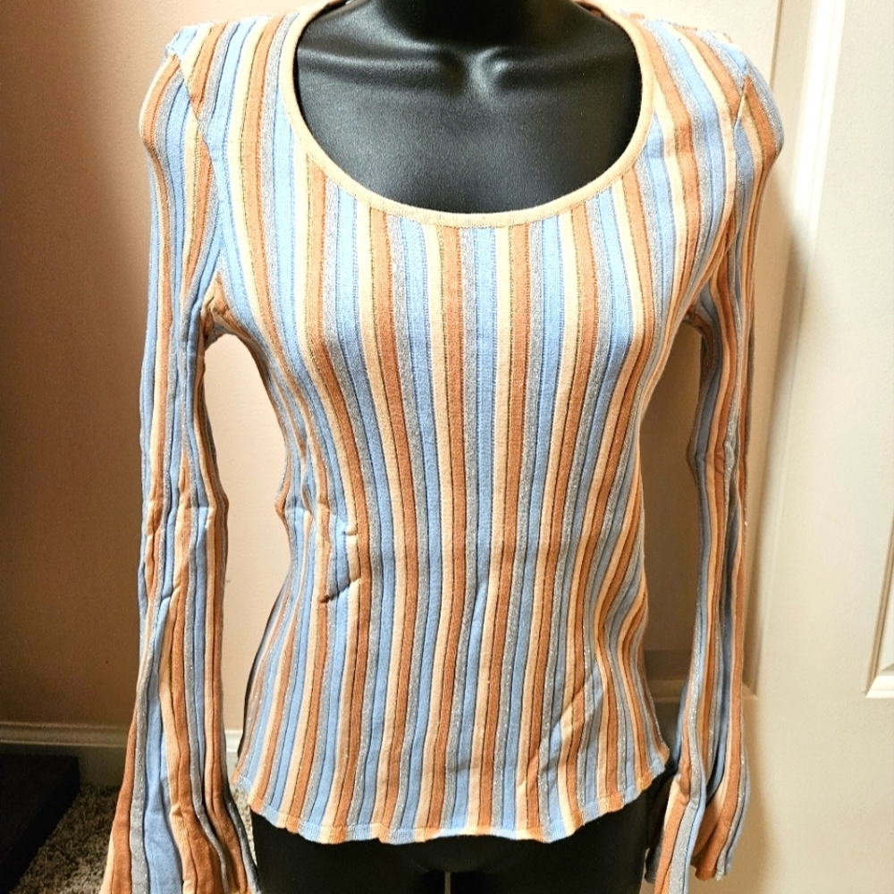 VENUS Striped Stretchy Scoop Neck Top